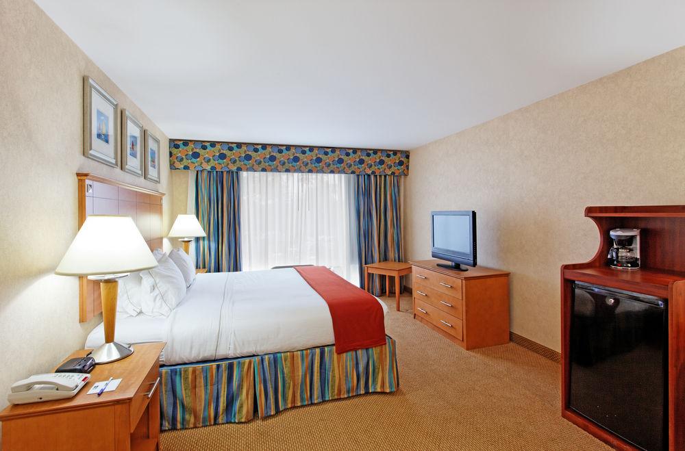 Holiday Inn Express Branford-New Haven By Ihg Екстер'єр фото